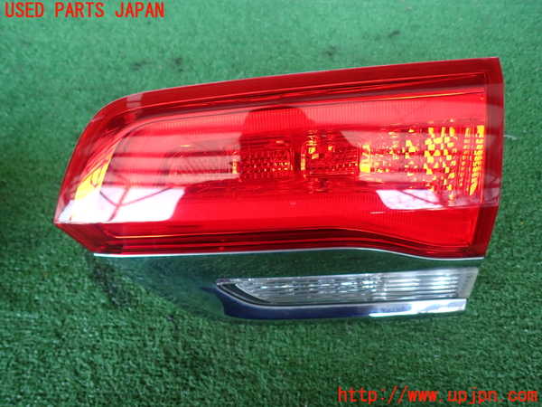 2UPJ-31301550]ジープ・グランドチェロキー(WK36T)右リアフィニッシャー 中古_m0001.jpg