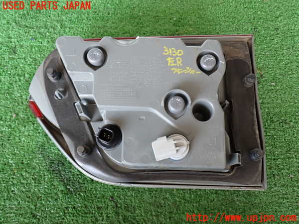 2UPJ-31301552]ジープ・グランドチェロキー(WK36T)左リアフィニッシャー 中古_m0004.jpg