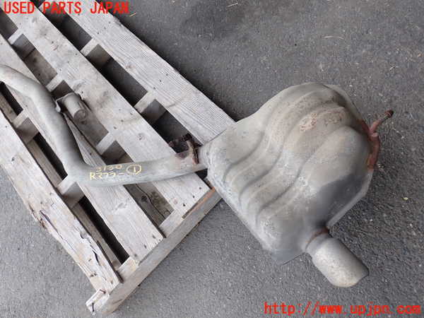 2UPJ-31302671]ジープ・グランドチェロキー(WK36T)リアマフラー1 中古_m0002.jpg