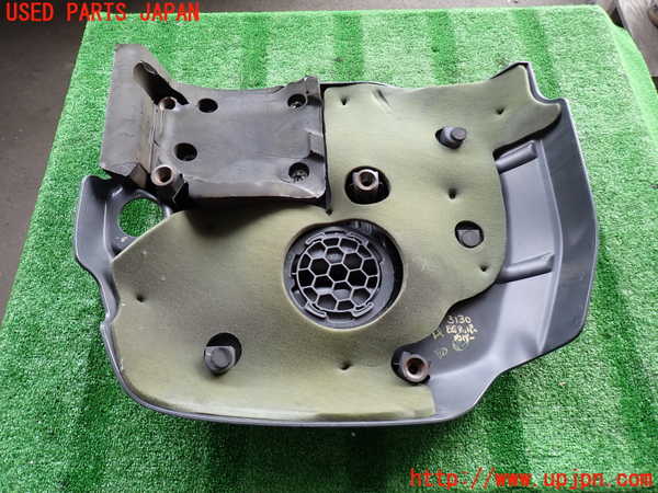 2UPJ-31302160]ジープ・グランドチェロキー(WK36T)エンジンアッパーカバー 中古_m0002.jpg