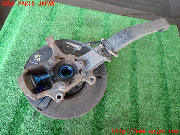 2UPJ-31304290]ジープ・グランドチェロキー(WK36T)右フロントナックルハブ 中古_m0002.jpg