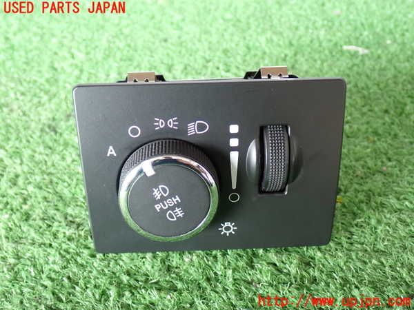 2UPJ-31306285]ジープ・グランドチェロキー(WK36T)ライトスイッチ 中古_m0001.jpg