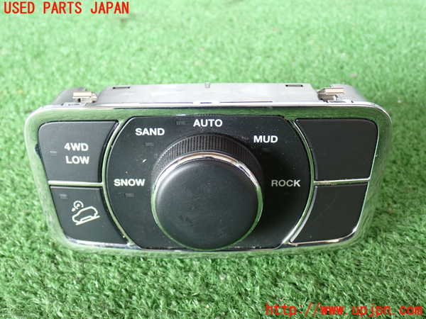 2UPJ-31306306]ジープ・グランドチェロキー(WK36T)スイッチ1 (走行モード切替他) 中古_m0001.jpg