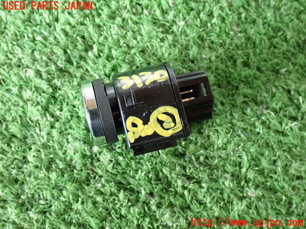 2UPJ-31306307]ジープ・グランドチェロキー(WK36T)スイッチ2 (給油口) 中古_m0002.jpg