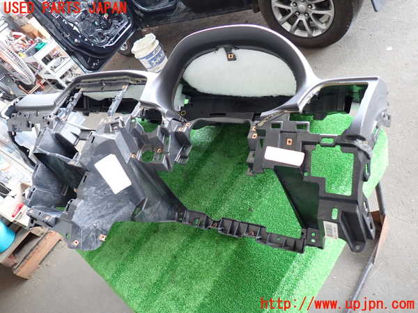 2UPJ-31307505]ジープ・グランドチェロキー(WK36T)ダッシュボード 中古_m0002.jpg