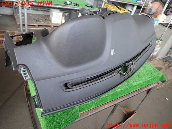 2UPJ-31307505]ジープ・グランドチェロキー(WK36T)ダッシュボード 中古_m0003.jpg