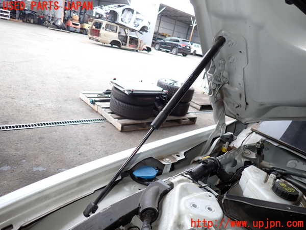 2UPJ-31311068]ジャガー・XE(JA2XC)ボンネットダンパー 中古_m0001.jpg