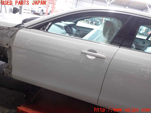 2UPJ-31311260]ジャガー・XE(JA2XC)左前ドア (43R-011582 M3240) 中古_m0001.jpg