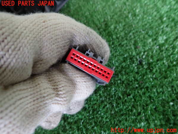 2UPJ-31311212]ジャガー・XE(JA2XC)左ドアミラー 中古_m0004.jpg