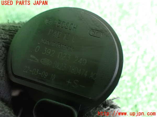 2UPJ-31312110]ジャガー・XE(JA2XC)ウォーターポンプ 中古_m0003.jpg