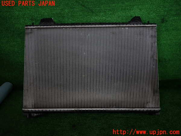 2UPJ-31312321]ジャガー・XE(JA2XC)ラジエーター1 中古_m0001.jpg