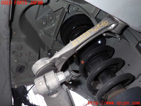 2UPJ-31315136]ジャガー・XE(JA2XC)左フロントアッパーアーム1 中古_m0001.jpg