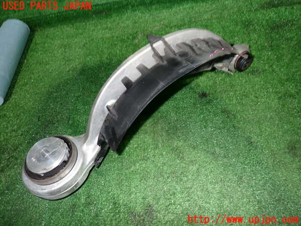 2UPJ-31315315]ジャガー・XE(JA2XC)右フロントテンションロッド 中古_m0002.jpg