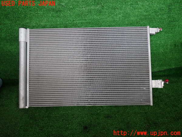 2UPJ-31316031]ジャガー・XE(JA2XC)エアコンコンデンサー1 中古_m0001.jpg