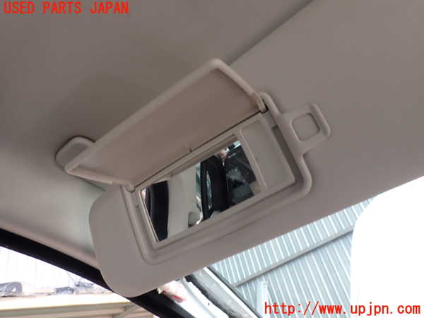 2UPJ-31317630]ジャガー・XE(JA2XC)室内サンバイザー左側 中古_m0003.jpg