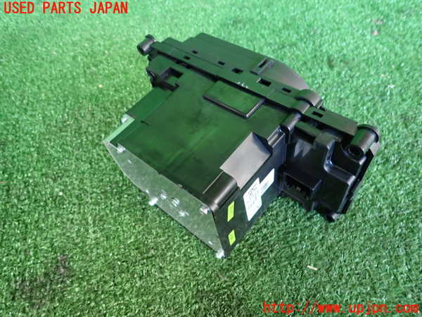 2UPJ-31317555]ジャガー・XE(JA2XC)ATシフトレバー 中古_m0003.jpg