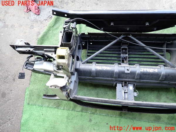 2UPJ-31321041]BMW アクティブハイブリッド5(AH5)(FZ35)(F10)コアサポート 中古_m0004.jpg