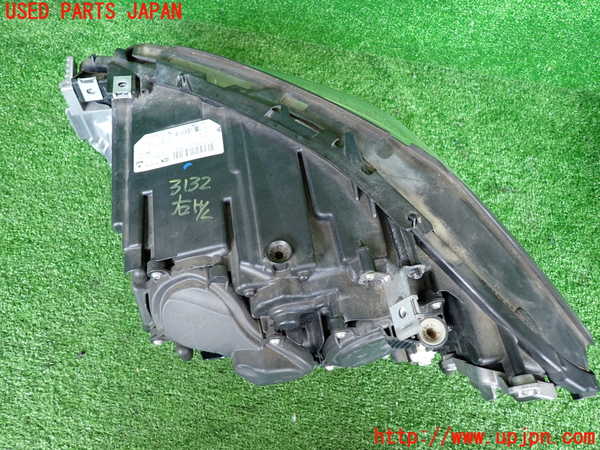 2UPJ-31321130]BMW アクティブハイブリッド5(AH5)(FZ35)(F10)右ヘッドライト LED 中古_m0003.jpg