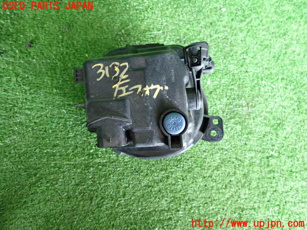 2UPJ-31321182]BMW アクティブハイブリッド5(AH5)(FZ35)(F10)左フォグ 中古_m0003.jpg