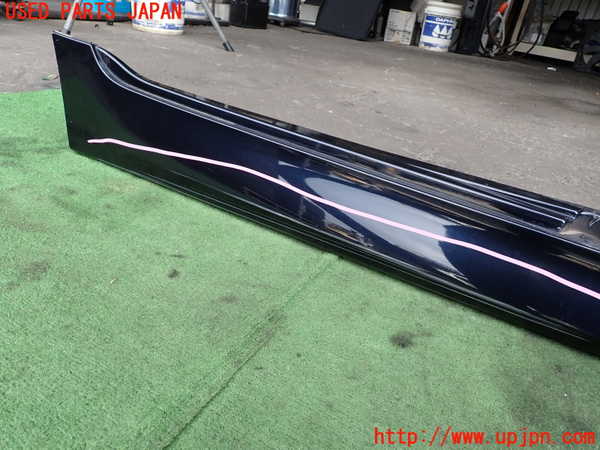 2UPJ-31321390]BMW アクティブハイブリッド5(AH5)(FZ35)(F10)右サイドステップ 中古_m0004.jpg
