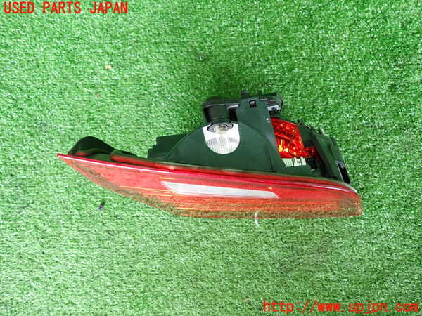 2UPJ-31321552]BMW アクティブハイブリッド5(AH5)(FZ35)(F10)左リアフィニッシャー 中古_m0002.jpg