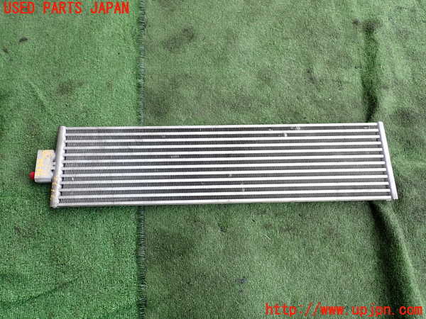 2UPJ-31322322]BMW アクティブハイブリッド5(AH5)(FZ35)(F10)ラジエーター2 中古_m0001.jpg