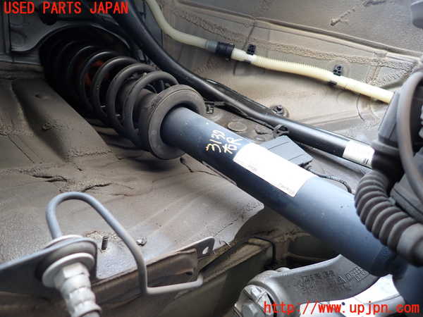 2UPJ-31325035]BMW アクティブハイブリッド5(AH5)(FZ35)(F10)右リアストラット 中古_m0001.jpg