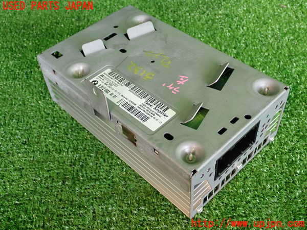 2UPJ-31326525]BMW アクティブハイブリッド5(AH5)(FZ35)(F10)アンプ 中古_m0001.jpg