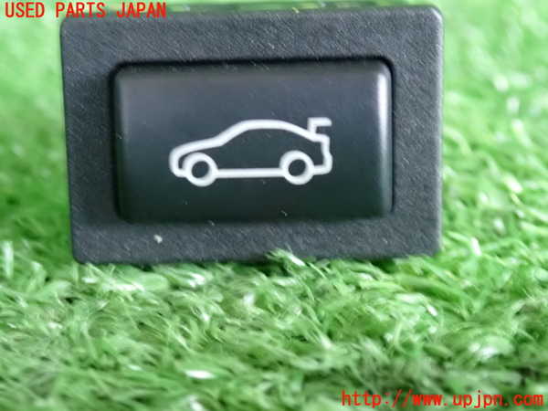 2UPJ-31326310]BMW アクティブハイブリッド5(AH5)(FZ35)(F10)スイッチ5 (トランクオープナー) 中古_m0001.jpg