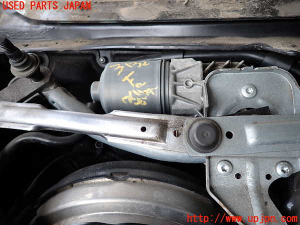 2UPJ-31326770]BMW アクティブハイブリッド5(AH5)(FZ35)(F10)フロントワイパーモーター 中古_m0002.jpg
