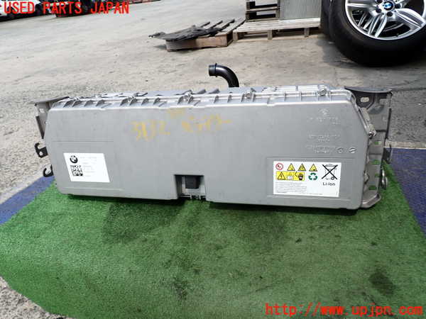 2UPJ-31326911]BMW アクティブハイブリッド5(AH5)(FZ35)(F10)ハイブリッドバッテリー1 中古_m0001.jpg