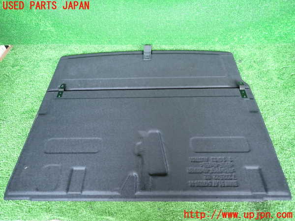 2UPJ-31327771]BMW アクティブハイブリッド5(AH5)(FZ35)(F10)ラゲッジトレイ1 中古_m0002.jpg