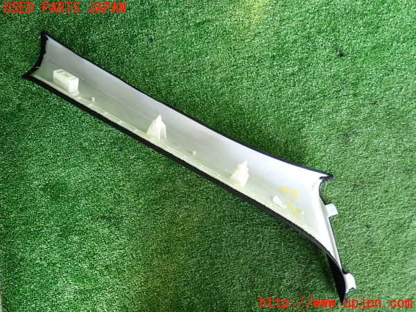 2UPJ-31327660]BMW アクティブハイブリッド5(AH5)(FZ35)(F10)左フロントピラートリム 中古_m0003.jpg