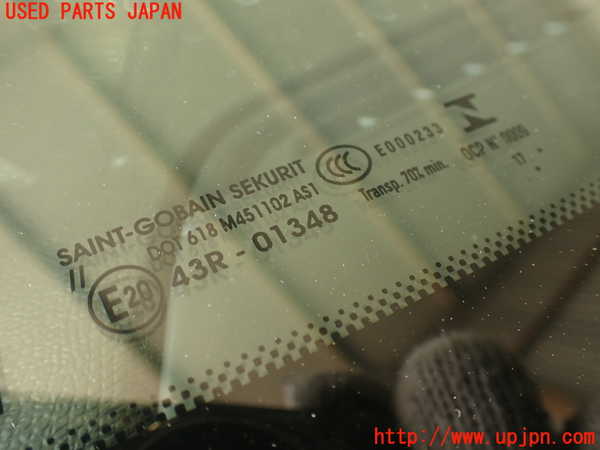 2UPJ-31331195]DSオートモビルズ ・DS 7(DS7 クロスバック)(X745G06)フロントガラス (43R-01348) 中古_m0002.jpg