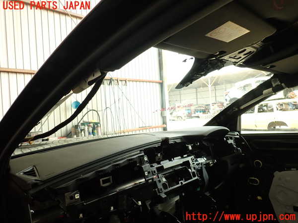 2UPJ-31331195]DSオートモビルズ ・DS 7(DS7 クロスバック)(X745G06)フロントガラス (43R-01348) 中古_m0005.jpg