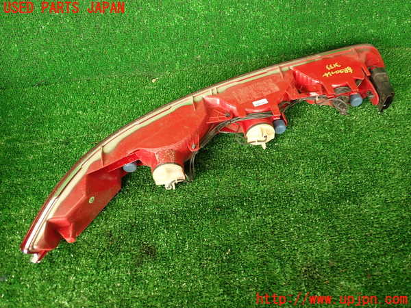 2UPJ-31331552]DSオートモビルズ ・DS 7(DS7 クロスバック)(X745G06)左リアフィニッシャー 中古_m0004.jpg