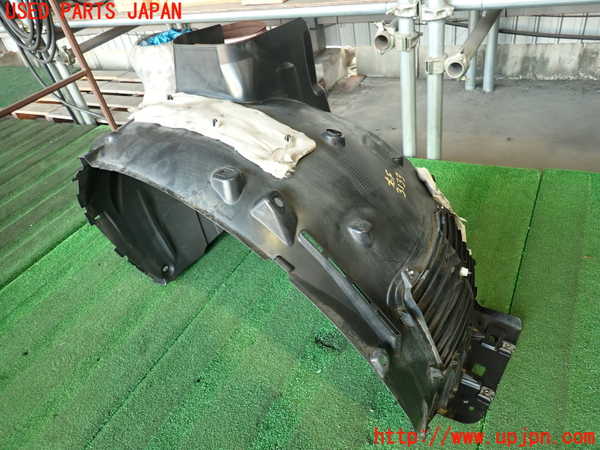 2UPJ-31331090]DSオートモビルズ ・DS 7(DS7 クロスバック)(X745G06)右前フェンダーライナー 中古_m0001.jpg