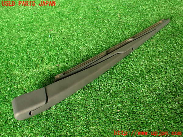 2UPJ-31331661]DSオートモビルズ ・DS 7(DS7 クロスバック)(X745G06)リアワイパーアーム1 中古_m0001.jpg