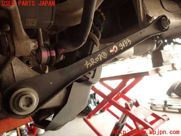 2UPJ-31335226]DSオートモビルズ ・DS 7(DS7 クロスバック)(X745G06)左リアロアアーム1 中古_m0001.jpg