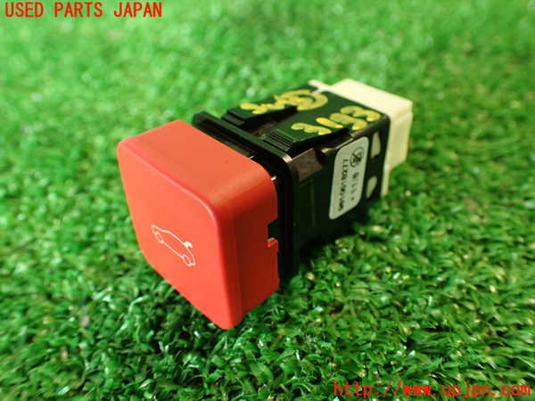 2UPJ-31336311]DSオートモビルズ ・DS 7(DS7 クロスバック)(X745G06)スイッチ6 (トランク) 中古_m0001.jpg