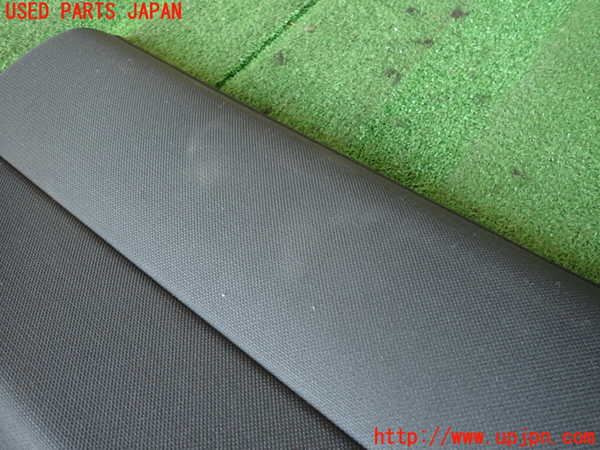 2UPJ-31337761]DSオートモビルズ ・DS 7(DS7 クロスバック)(X745G06)トノカバー1 中古_m0002.jpg