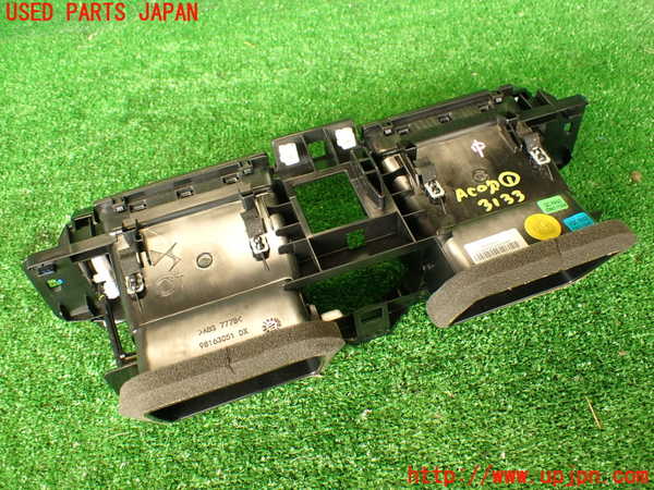 2UPJ-31337526]DSオートモビルズ ・DS 7(DS7 クロスバック)(X745G06)エアコン吹き出し口1 (真中) 中古_m0003.jpg