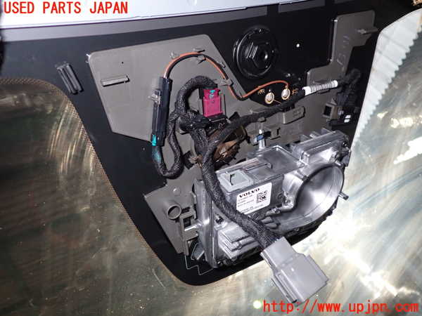 2UPJ-31341195]ボルボ・EX40(XC40 リチャージ)(XE400RXCE)フロントガラス (43R-000254 M4145) 中古_m0004.jpg
