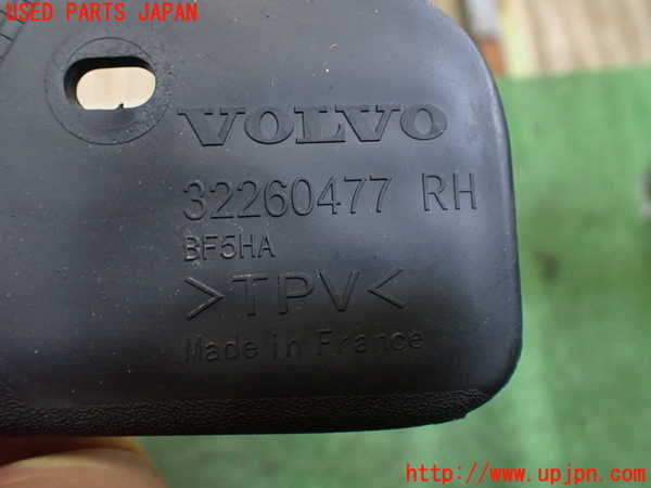 2UPJ-31341454]ボルボ・EX40(XC40 リチャージ)(XE400RXCE)右リアマッドガード(泥除け) 中古_m0003.jpg