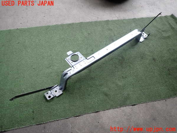 2UPJ-31345296]ボルボ・EX40(XC40 リチャージ)(XE400RXCE)メンバー1 中古_m0002.jpg