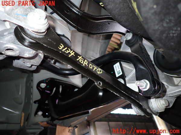 2UPJ-31345200]ボルボ・EX40(XC40 リチャージ)(XE400RXCE)右リアロアアーム1 中古_m0001.jpg