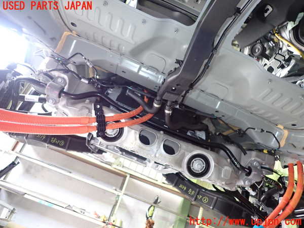 2UPJ-31345445]ボルボ・EX40(XC40 リチャージ)(XE400RXCE)リアスタビライザー 中古_m0001.jpg