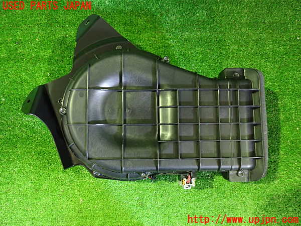 2UPJ-31346530]ボルボ・EX40(XC40 リチャージ)(XE400RXCE)ウーハー 中古_m0001.jpg