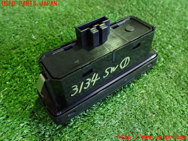 2UPJ-31346306]ボルボ・EX40(XC40 リチャージ)(XE400RXCE)スイッチ1 (リアゲート) 中古_m0002.jpg