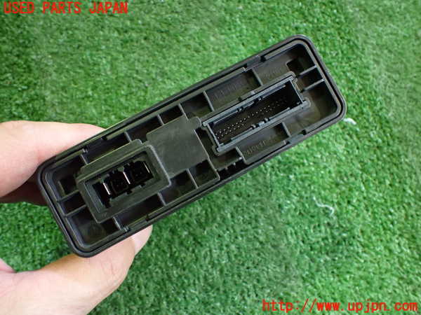 2UPJ-31346152]ボルボ・EX40(XC40 リチャージ)(XE400RXCE)コンピューター7 中古_m0003.jpg